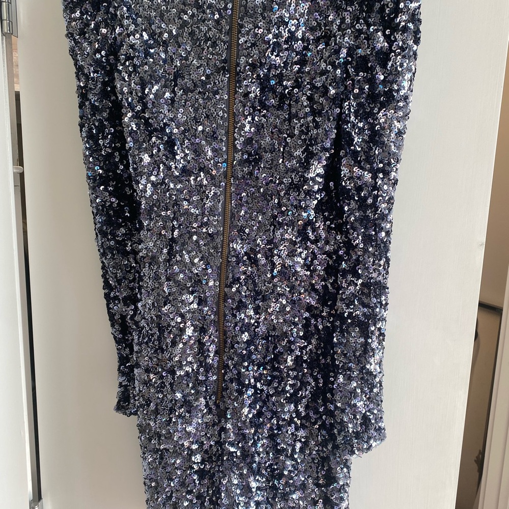 RARE French Connection Midnight Navy Sequin Mini/Collectors Piece/size 2(4)
